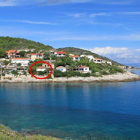 Apartments By The Sea Milna, Vis - 8913 Bagian luar foto