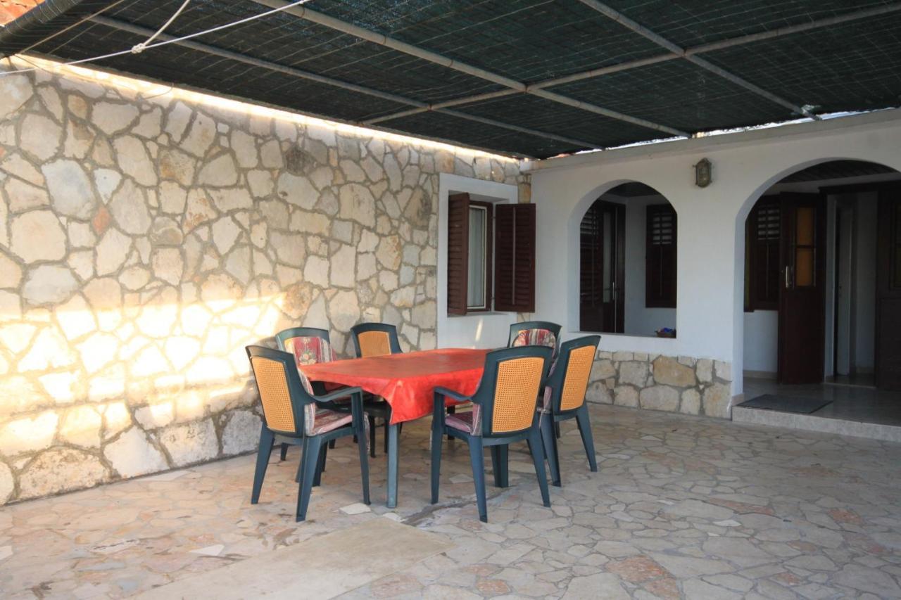 Apartments By The Sea Milna, Vis - 8913 Bagian luar foto