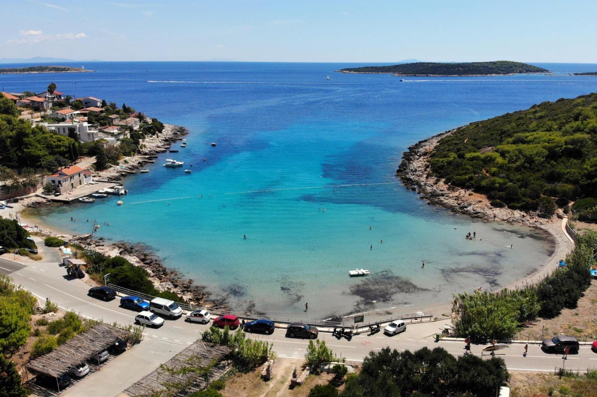 Apartments By The Sea Milna, Vis - 8913 Bagian luar foto